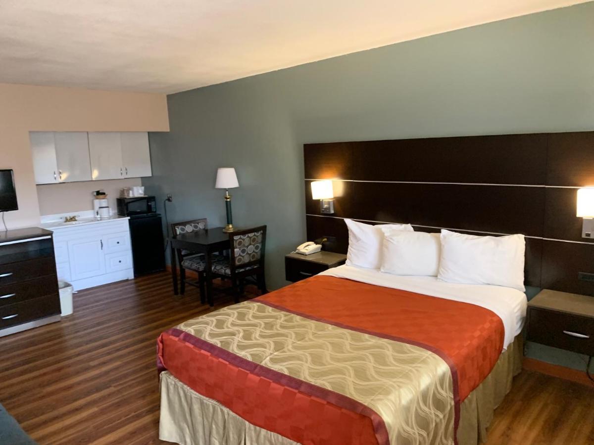 Olive Tree Inn & Suites San Luis Obispo Buitenkant foto