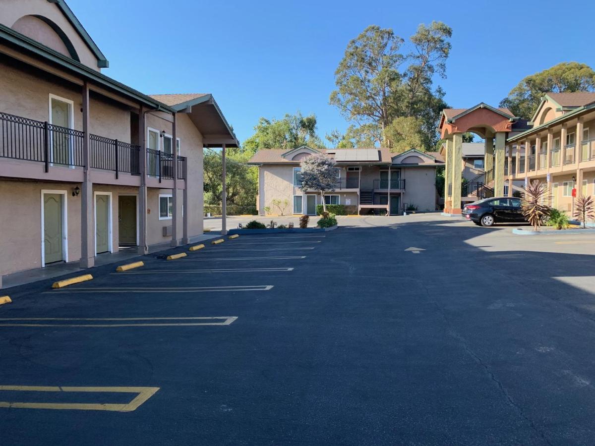 Olive Tree Inn & Suites San Luis Obispo Buitenkant foto