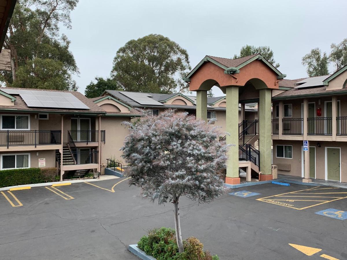 Olive Tree Inn & Suites San Luis Obispo Buitenkant foto