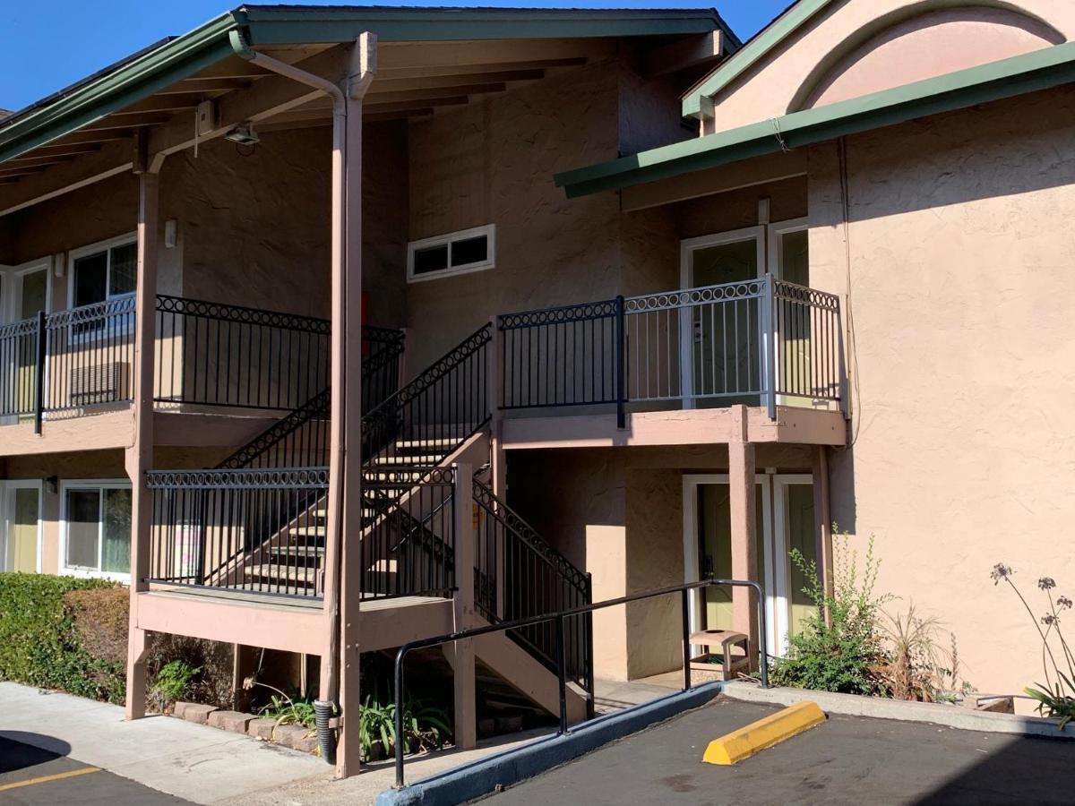 Olive Tree Inn & Suites San Luis Obispo Buitenkant foto
